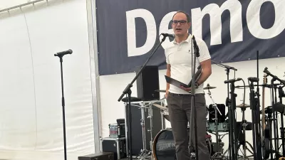 Locica ob Savinji, PolzelaZbrane je na srecanju Demokratov med drugim nagovoril predsednik stranke Anze Logar