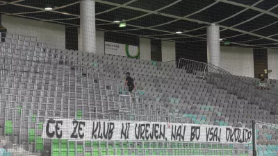 Green Dragons prazna tribuna 5.9.2026 - Nogomet stadion Stožice tekma Olimpija - Brinje Grosuplje Foto: Luka Cjuha