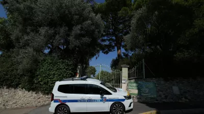A French municipal police car is parked in front of the entrance of the Renoir Museum after four paintings were stolen by thieves in an early-morning break-in, with two recovered nearby, in Cagnes-sur-Mer, on the French Riviera, France, September 8, 2026. REUTERS/Manon Cruz