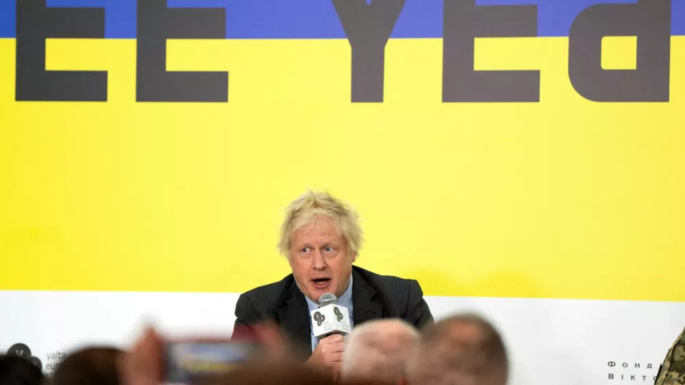 FILE PHOTO: Former British Prime Minister Boris Johnson speaks at the Yalta European Strategy conference during a trip to Ukraine on the third anniversary of Russia's invasion, Ukraine February 24, 2025. Ritzau Scanpix/Bo Amstrup via REUTERS  ATTENTION EDITORS - THIS IMAGE WAS PROVIDED BY A THIRD PARTY. DENMARK OUT. NO COMMERCIAL OR EDITORIAL SALES IN DENMARK./File Photo