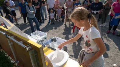 Na sobotnem dnevu odprtih vrat so na CČN Domžale-Kamnik predstavili tudi kampanjo Obvladajmo odplake. Foto: Klemen Razinger
