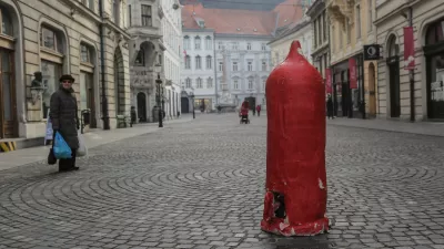 &raquo;Spolna vzgoja ne sledi več spolnemu življenju&laquo;: v Sloveniji vse več okužb