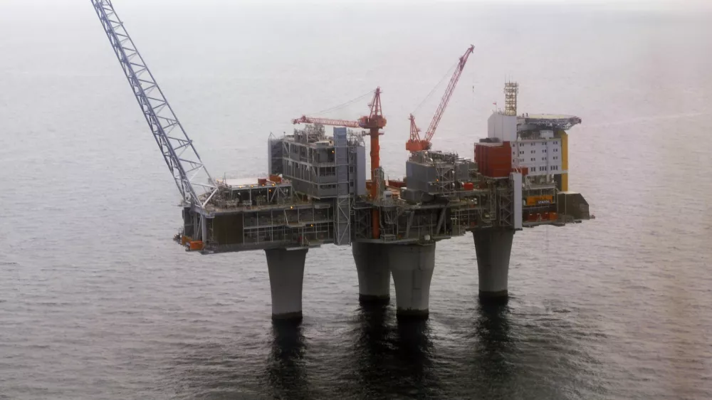 ** FILE ** The Troll A, gas platform run by the Norwegian oil giant Statoil company, standing above the North Sea, about 70 kilometers off the coast of Norway, in this photo dated June 8 2006. Many international corporations like Wal-Mart Stores Inc., Boeing Co., Honeywell International Inc. and Lockheed Martin Corp. have all been put on a blacklist by a Norwegian state investment fund that aims to make the nation's huge oil wealth grow for the benefit of its citizens while making the world a better place. The 1.7 trillion kroner (US$263 billion, euro205 billion) global fund is under strict government-imposed ethical guidelines to ensure that money doesn't go to companies linked to such things as weapons production, human rights abuses, environmental damage or corruption.(AP Photo / Marit Hommedal / Scanpix Norway) ** NORWAY OUT **