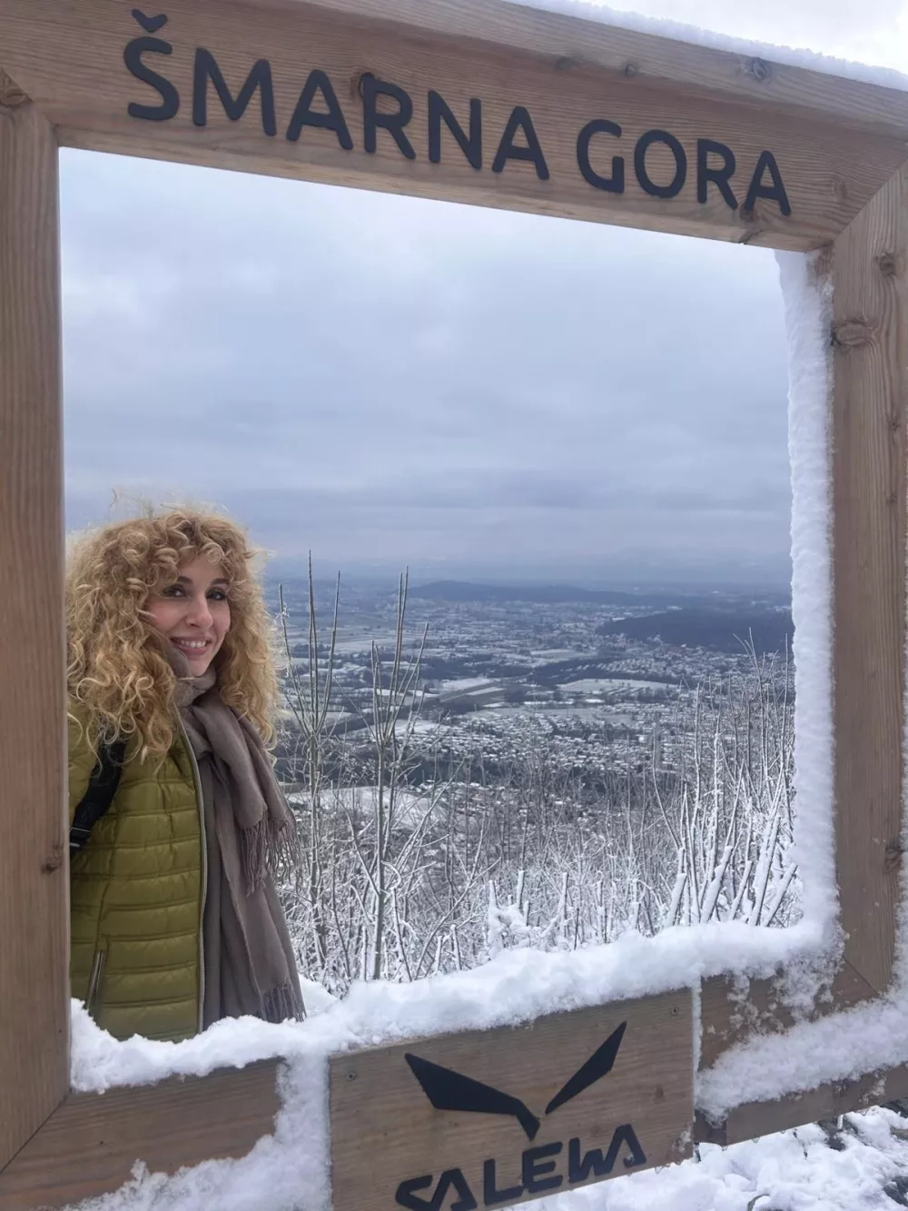 &Scaron;e predno je prevzela pisarno v Ljubljani je obiskala &Scaron;marno goro. F osebni arhiv