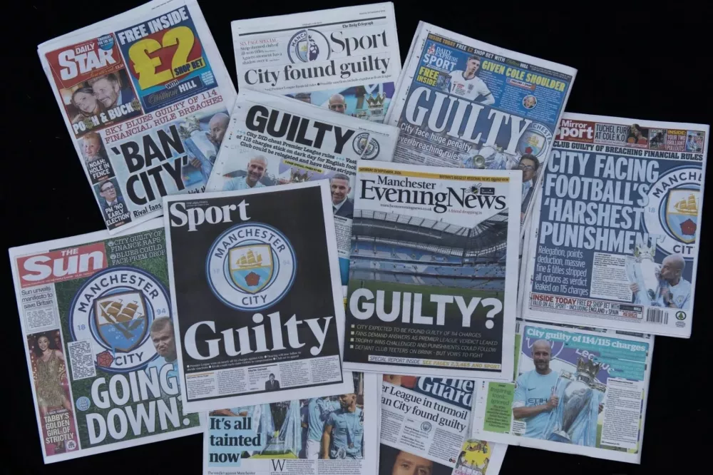 Naslovnice in prve &scaron;portne strani angle&scaron;kih časopisov, ko je postalo jasno, da je Manchester City kr&scaron;il pravila, so si bile na las podobne. / Foto: Getty Images