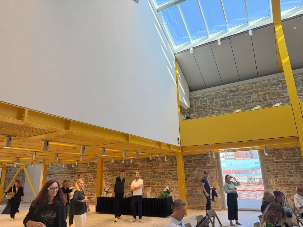 Koper, Libertas.Novinarska konferenca Mestne obcine Koper in Zavoda za mladino, kulturo in turizem Koper pred odprtjem sticisca kultur Libertas.