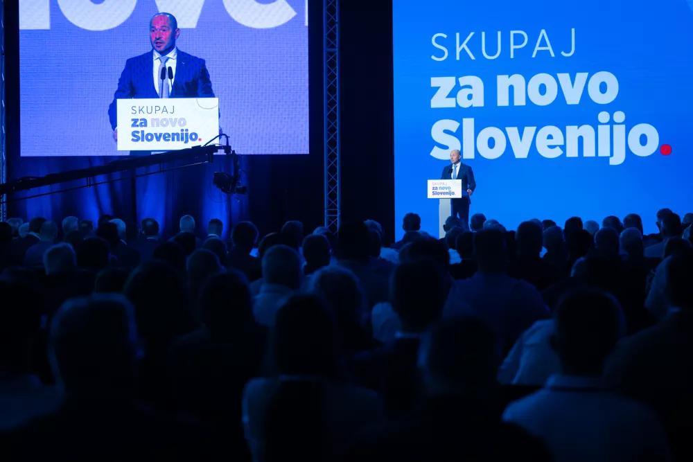 Ljubljana, Gospodarsko razstavisce.Programski kongres NSi.Predsednik stranke Nova Slovenija Jernej Vrtovec.
