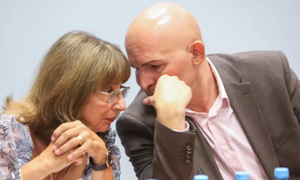 - Mojca &Scaron;krinjar, državna sekretarka ministrstva za izobraževanje znanost in mladino,- Borut Rončević, minister za izobraževanje znanost in mladino,- 08.09.2026. - Predstavitev rezultatov mednarodne raziskave PISA 2025, ki kaže dosežke 15 letnikov na področju bralne, matematične in naravoslovne pismenosti.