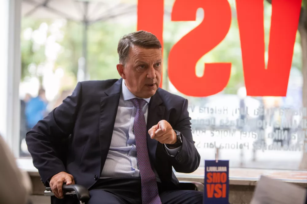 - 12.10.2026. - dr. Anton Rop, Politik in gospodarstvenik, kandidat za župana Mestne občine Ljubljana.OPOMBA!!!! ZA OBJEKTIV!!!//FOTO: Bojan Velikonja / Foto: Bojan Velikonja