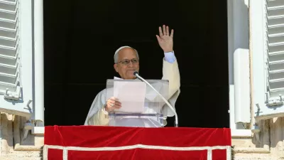 Pope Leo leads the Angelus prayer from the window of the Apostolic Palace at the Vatican, October 11, 2026. Vatican Media/Elisabetta Trevisan/­Handout via REUTERS  ATTENTION EDITORS - THIS IMAGE WAS PROVIDED BY A THIRD PARTY.   TPX IMAGES OF THE DAY