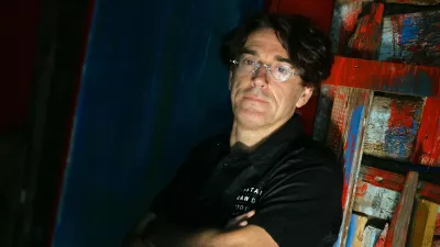 Goran Lisica Fox: Rijeka&ndash;Paris&ndash;Texas 2 je pravzaprav dokumentacija segmenta glasbene ustvarjalnosti na Reki, oblika izražanja in komunikacije, lahko pa rečemo tudi, da je pregled sodobne rock scene. F Matej Družnik