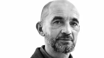 Roman Repnik- Redakcija Dnevnik 2024 - portreti za komentarje in kolumne - kolumnisti - komentatorji &ndash; novinarji - portret //FOTO: Luka Cjuha