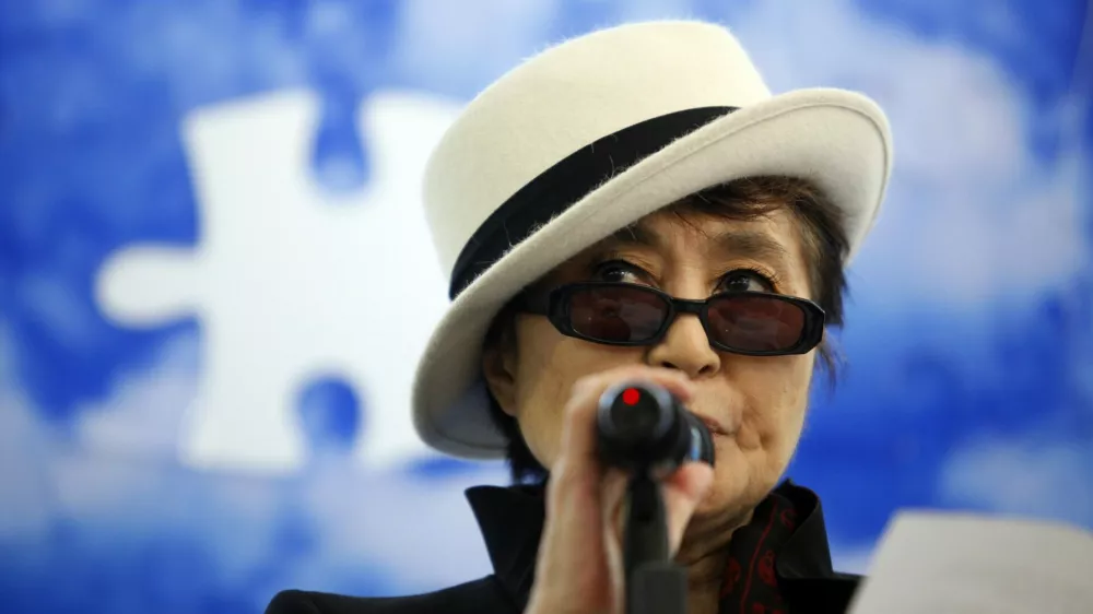 Artist and musician Yoko Ono speaks at the unveiling of her original mural titled PROMISE at the United Nations in New York April 2, 2009. The mural will be auctioned off in support of Autism Speaks as part of the 2nd Annual World Autism Awareness Day. REUTERS/Eric Thayer (UNITED STATES ENTERTAINMENT SOCIETY HEADSHOT HEALTH)