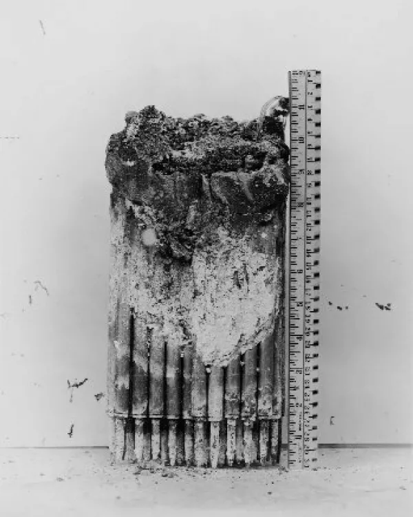 Po&scaron;kodovano jedro v incidentu leta 1955, torej leta pred kritičnimi trenutki v elektrarni. / Foto: Wikipedia