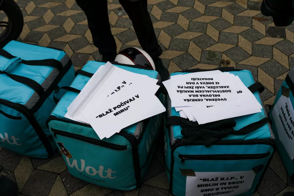 16.10.2026. Protest dostavljalcev Wolt.