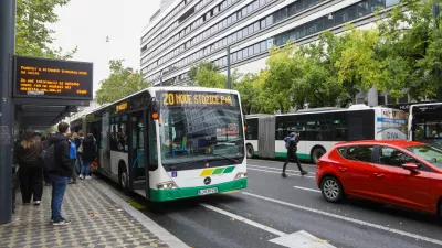 Pobudniki peticije: &raquo;Ljubljana se utaplja v prometu, medtem ko javni prevoz stagnira&laquo;