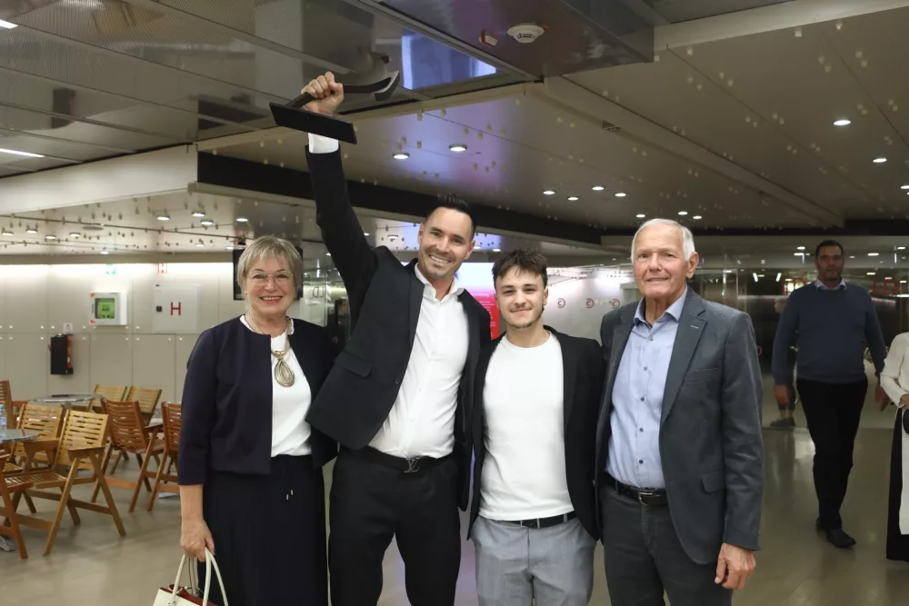 (FOTOGALERIJA) Utrinki s prireditve Slovenska gazela 2026