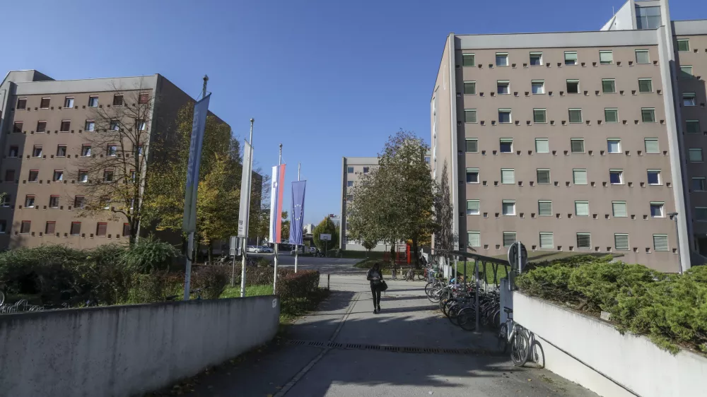 Nova pravila: &scaron;tudenti ostajajo brez sob v &scaron;tudentskih domovih, čeprav imajo status