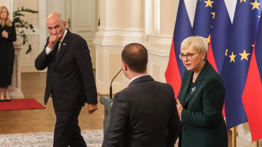 - Janez Ivan Jan&scaron;a, Predsednik Vlade RS,- Nata&scaron;a Pirc Musar, Predsednica RS,- 17.06.2026. Sprejem 16. Vlade Republike Slovenije pri Predsednici Republike Slovenije Nata&scaron;i Pirc Musar.//FOTO: Bojan Velikonja