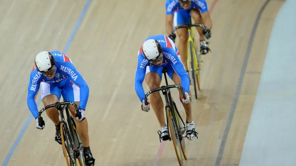 Sergej Polinski, Denis Dimitrijev in Sergej Kučerov na olimpijskih igrah v Pekingu leta 2008. Foto: Profimedia