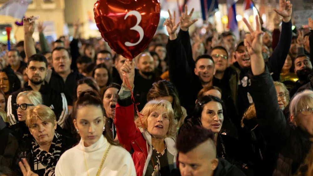Supporters of the electoral list "Student List - Students Win" attend a final campaign rally at Slavija Square in Belgrade, Serbia, October 22, 2026. REUTERS/Uros Arsic