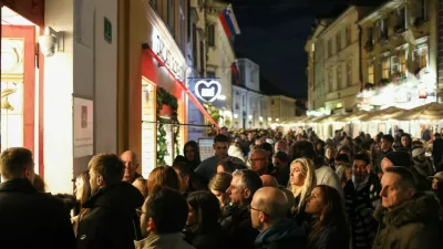 Veleposlani&scaron;tvo Republike Srbije v Ljubljani, volitve, 25. 10. 2026.Foto: Bojan Velikonja