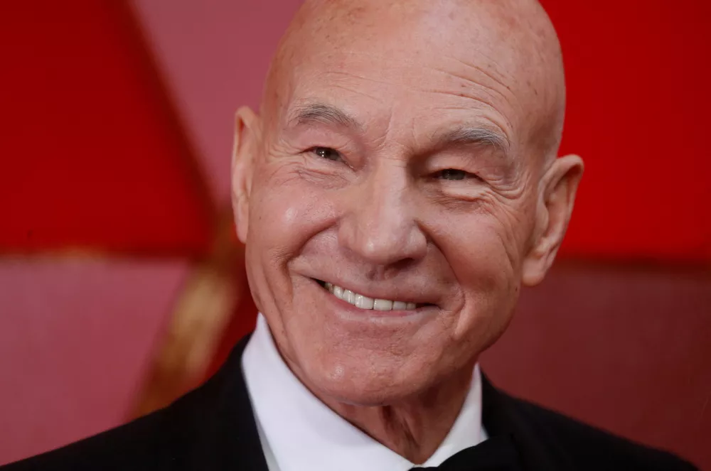 FILE PHOTO: 90th Academy Awards - Oscars Arrivals - Hollywood, California, U.S., 04/04/2018 - Actor Patrick Stewart. REUTERS/Carlo Allegri/File Photo