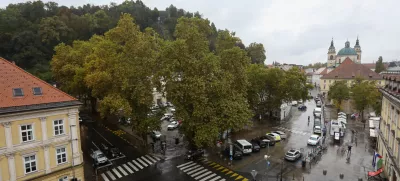 3.10.2024 - Grajski grič - Ljubljanski grad, območcje pred posekom dreves. Foto: Luka Cjuha